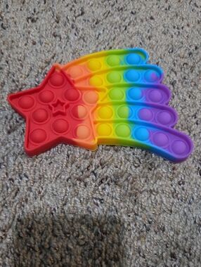 Rainbow Star Shooting Pop-It Fidget Toy - Multicolor